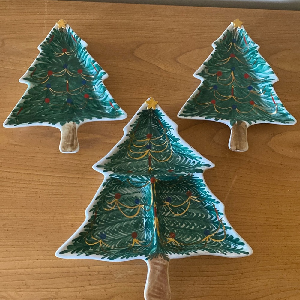 Set of 3 Ceramic Painted Christmas Tree Dishes